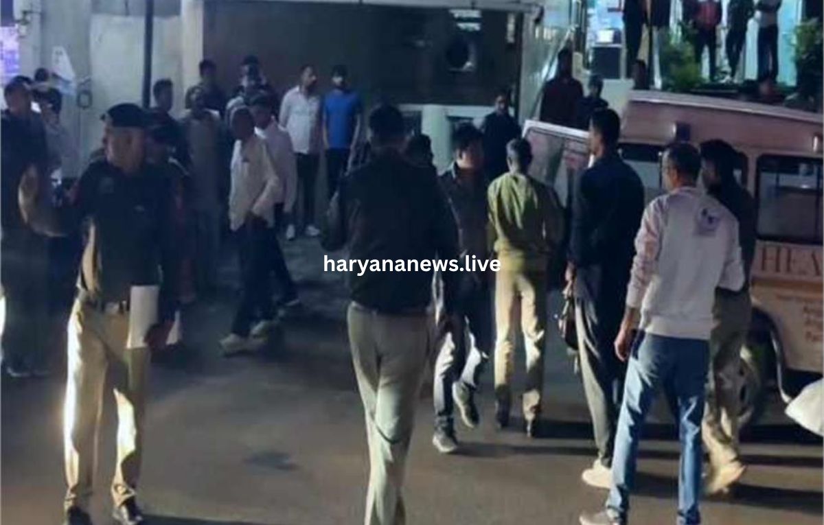 Home 9 रोहतक में दिल्ली बाइपास ते अस्पताल के बाहर फायरिंग, एक छोरा ढेर